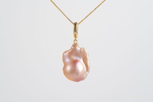 Gold Baroque Pearl Pendant | LAB#03