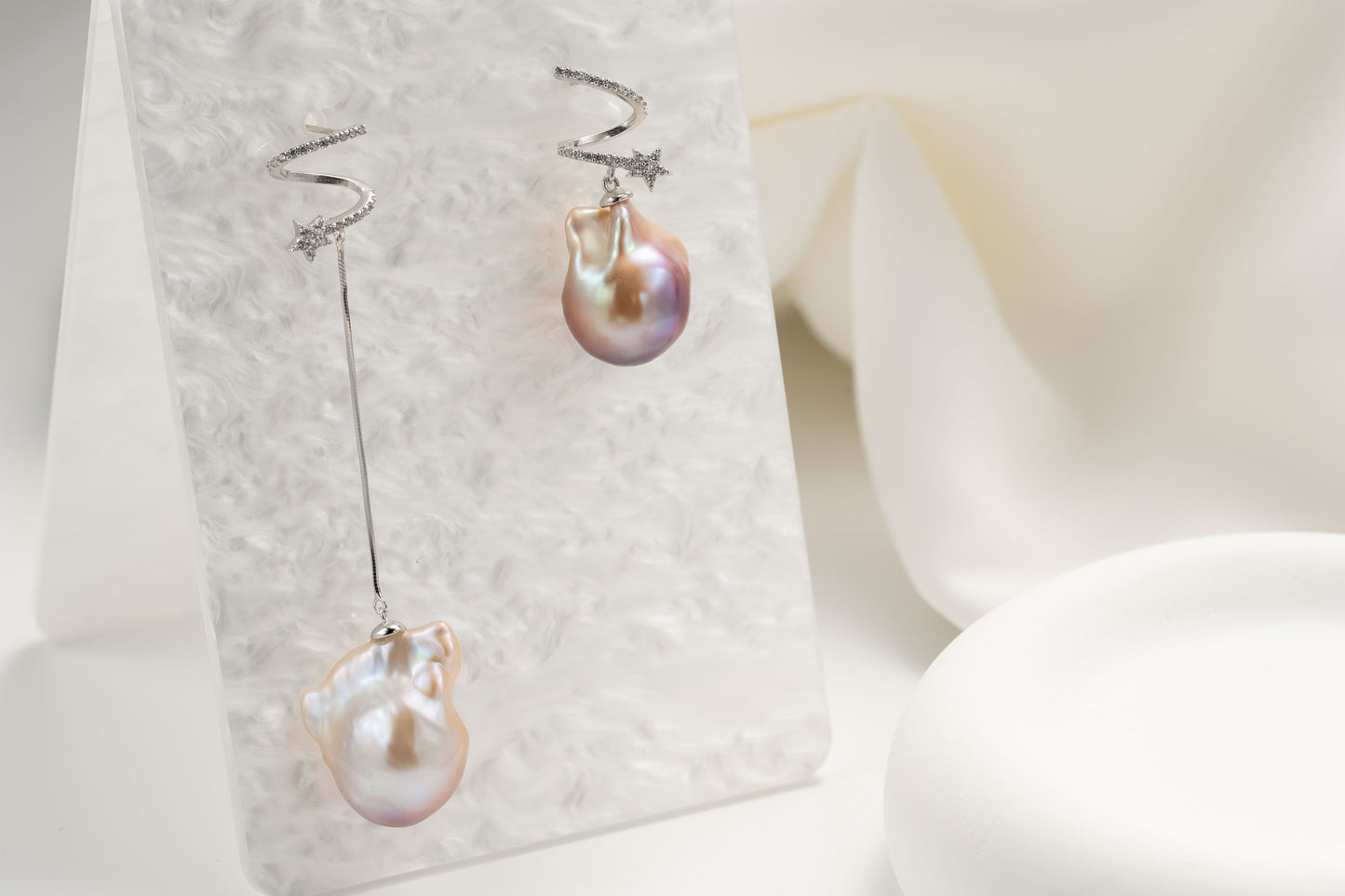 Falling Star Baroque Pearl Earrings | LAB#03